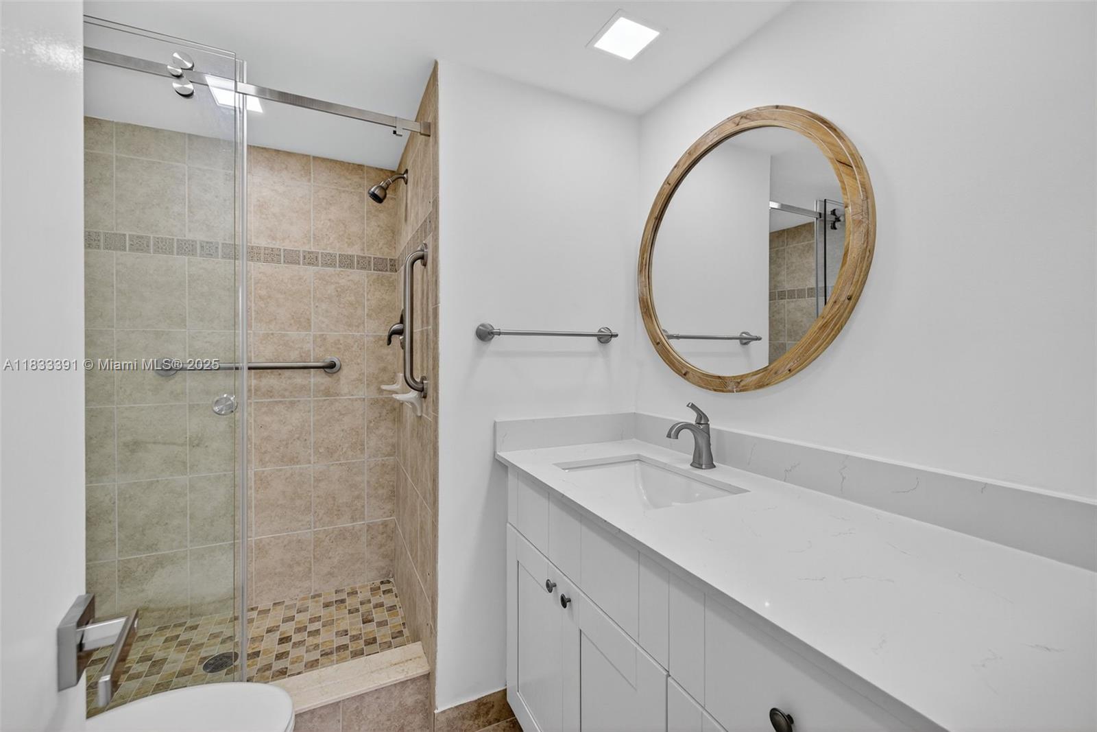 8305 Sunrise Lakes Blvd #104, Sunrise, Florida image 29