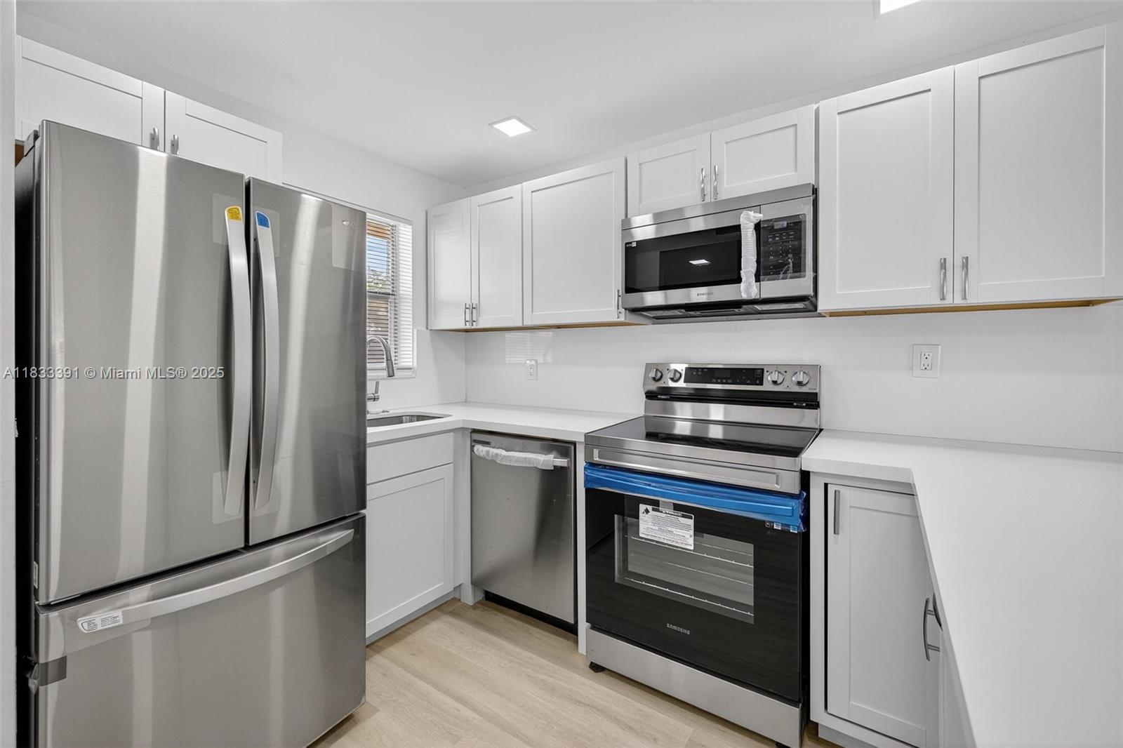 8305 Sunrise Lakes Blvd #104, Sunrise, Florida image 3