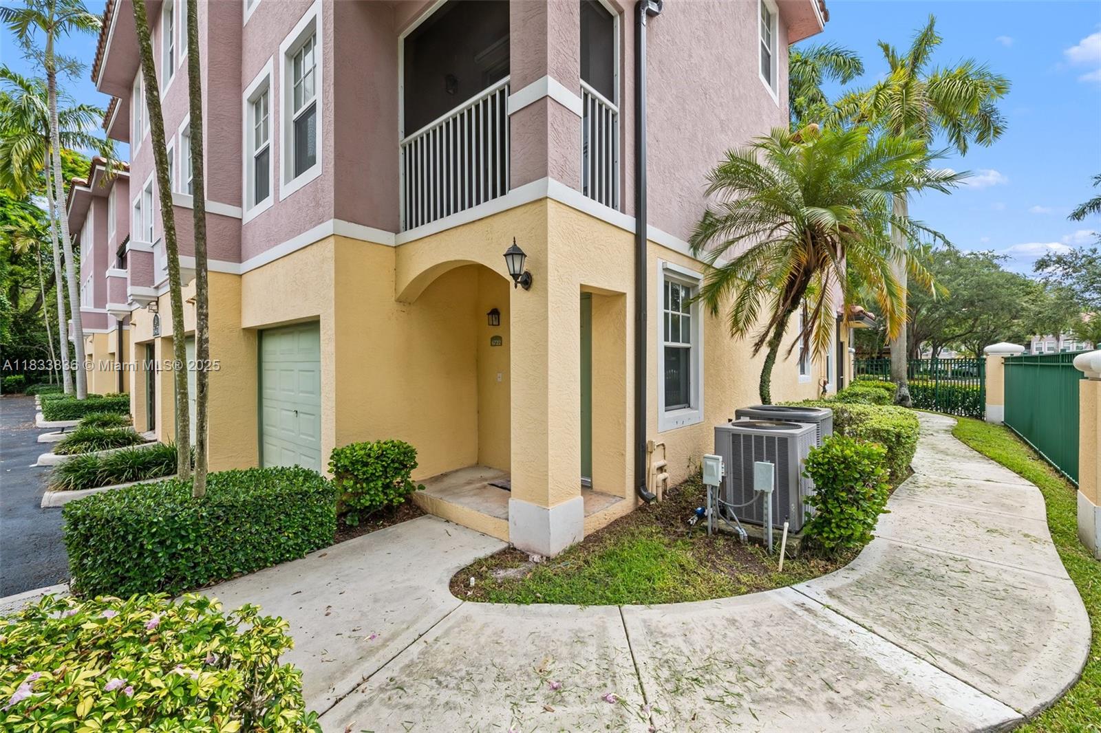 6722 W Sample Rd #6722, Coral Springs, Florida image 2