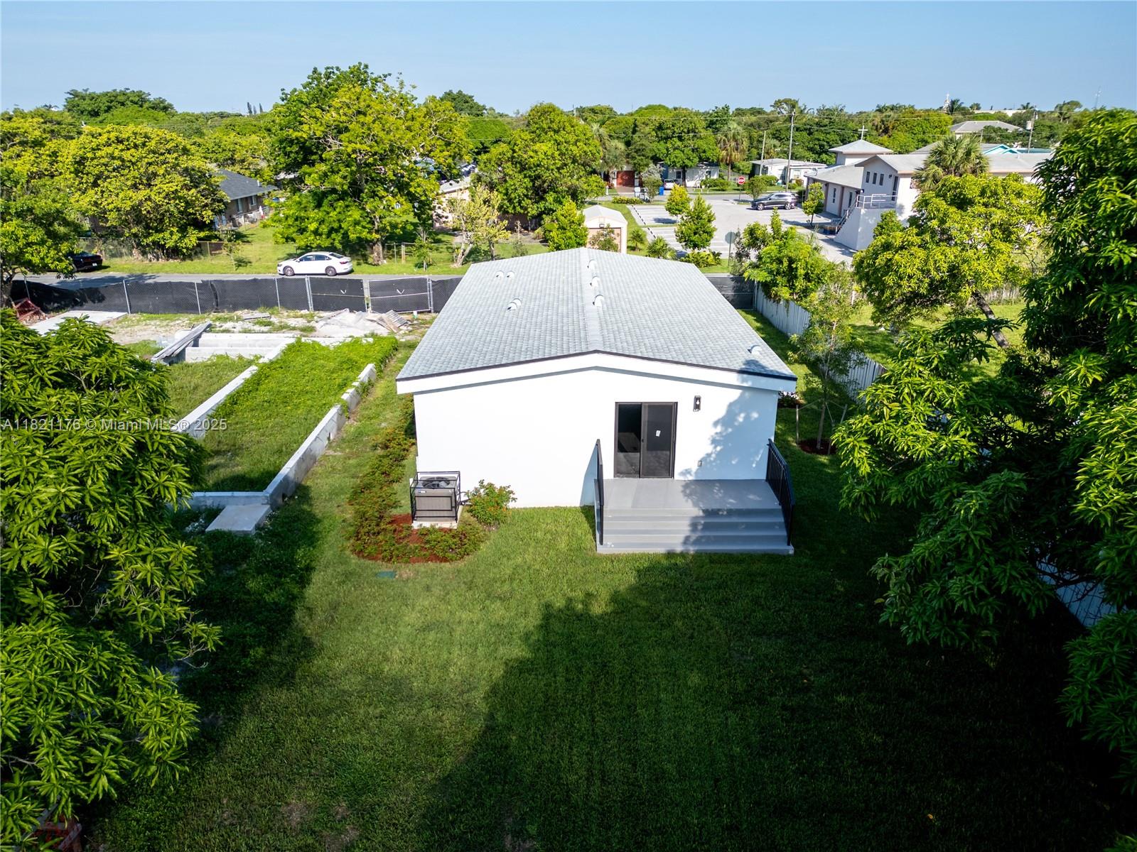 504 NW 15TH AVE, POMPANO BEACH, FL 33069  Photo 14