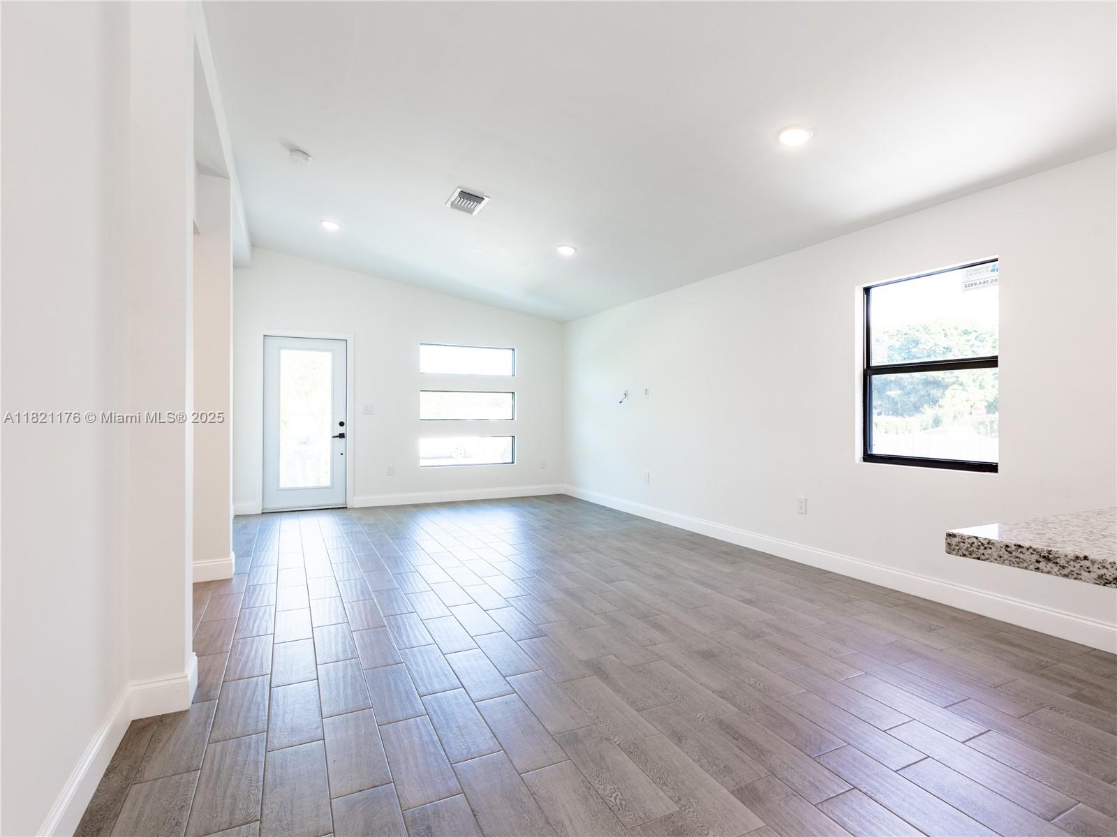 504 NW 15th Ave, Pompano Beach, Florida image 35