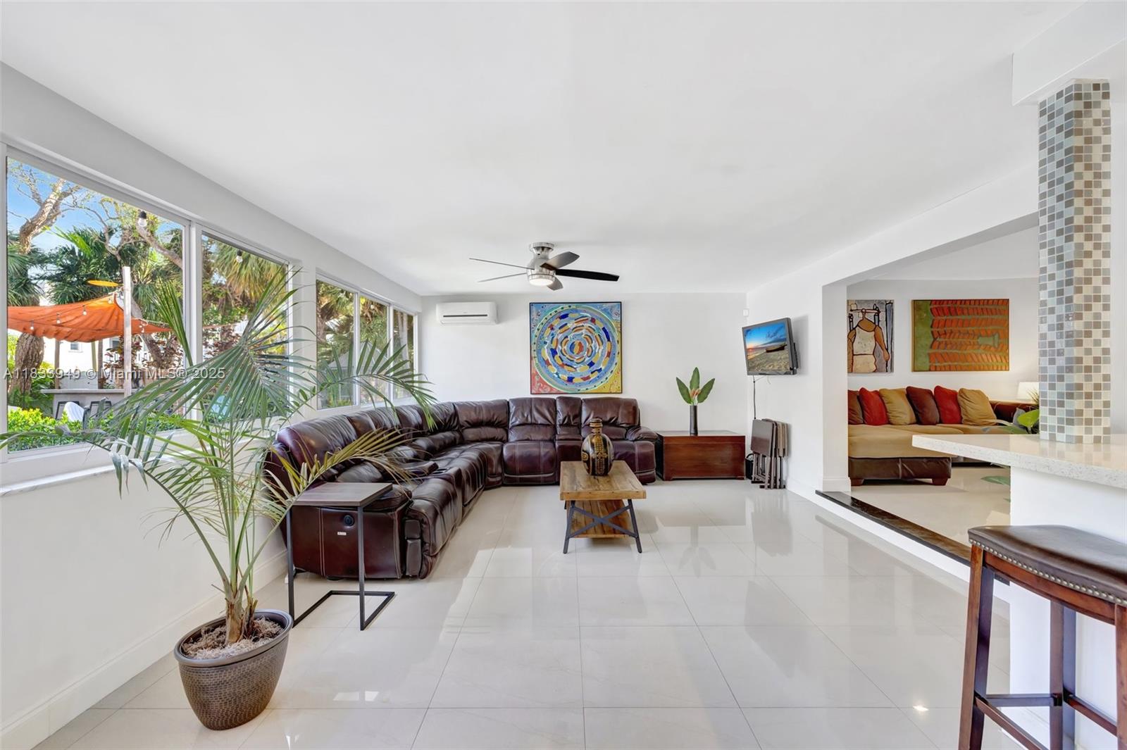 2261 NE 62ND ST, FORT LAUDERDALE, FL 33308  Photo 3