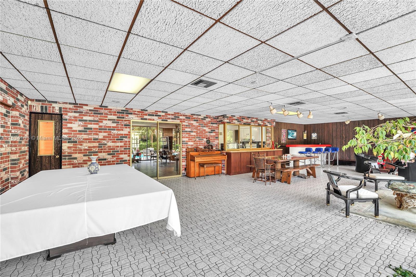 4701 VAN BUREN ST, HOLLYWOOD, FL 33021  Photo 16