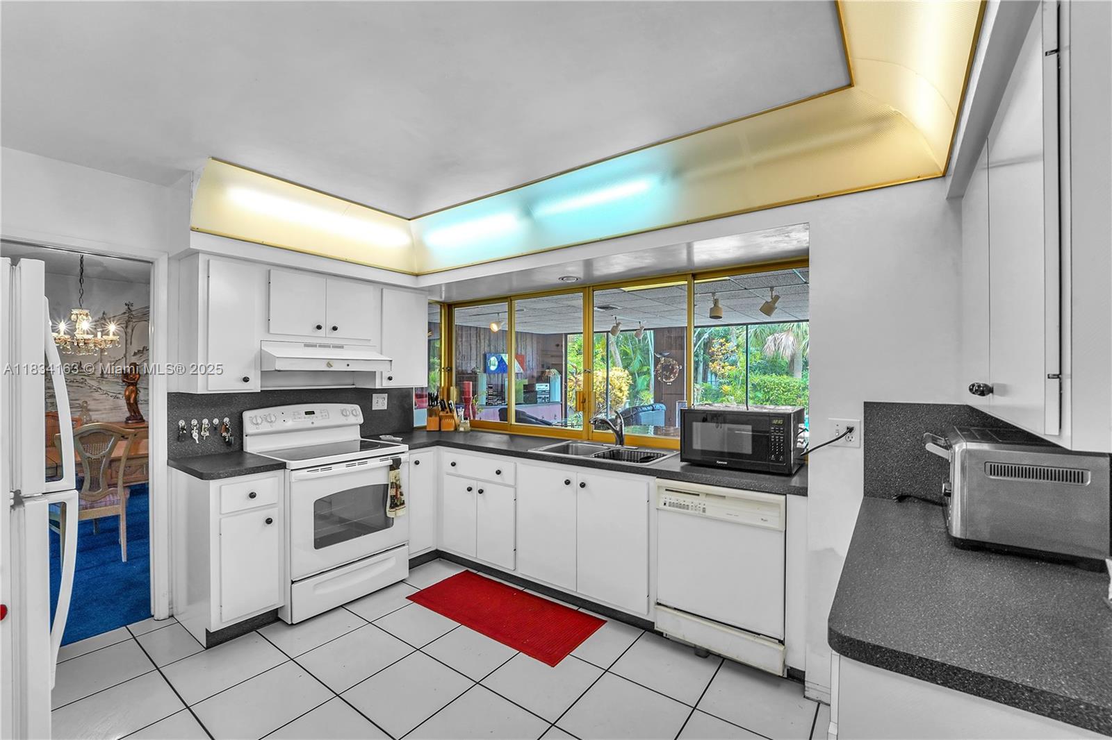 4701 Van Buren St, Hollywood, Florida image 9