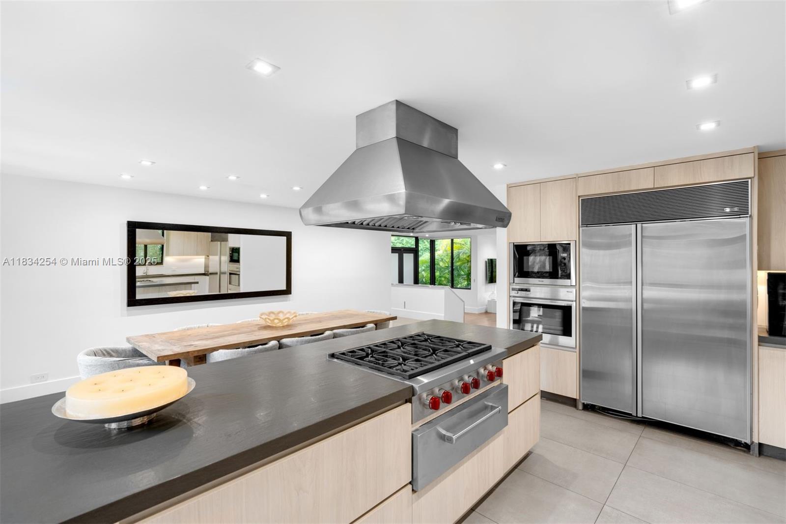 2815 Regatta Ave, Miami Beach, Florida image 30