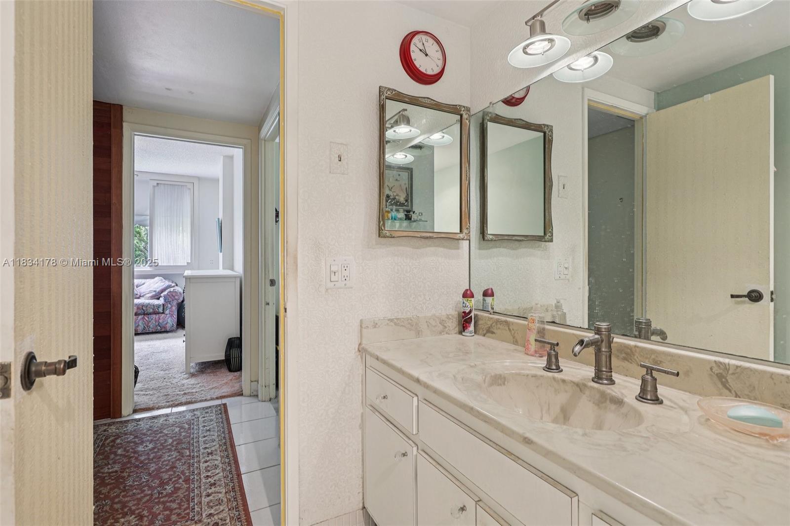 4350 Hillcrest Dr #303, Hollywood, Florida image 20
