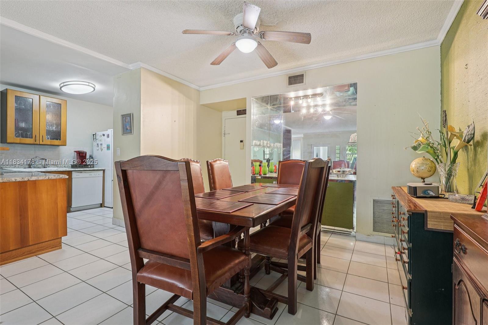 4350 Hillcrest Dr #303, Hollywood, Florida image 9