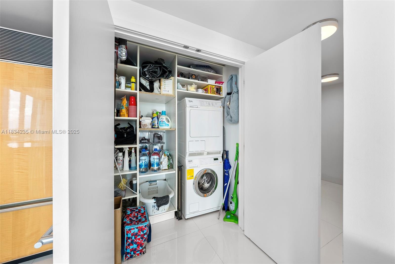 6899 COLLINS AVE #2004, MIAMI BEACH, FL 33141  Photo 18