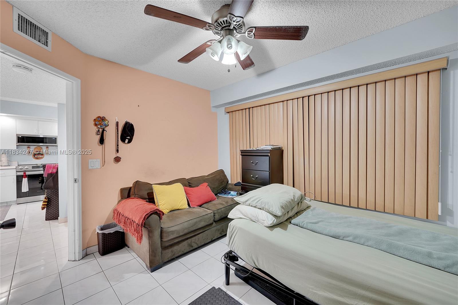571 SW 142nd Ave #410O, Pembroke Pines, Florida image 12