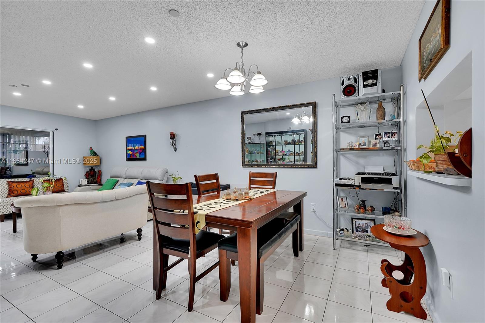 571 SW 142nd Ave #410O, Pembroke Pines, Florida image 14