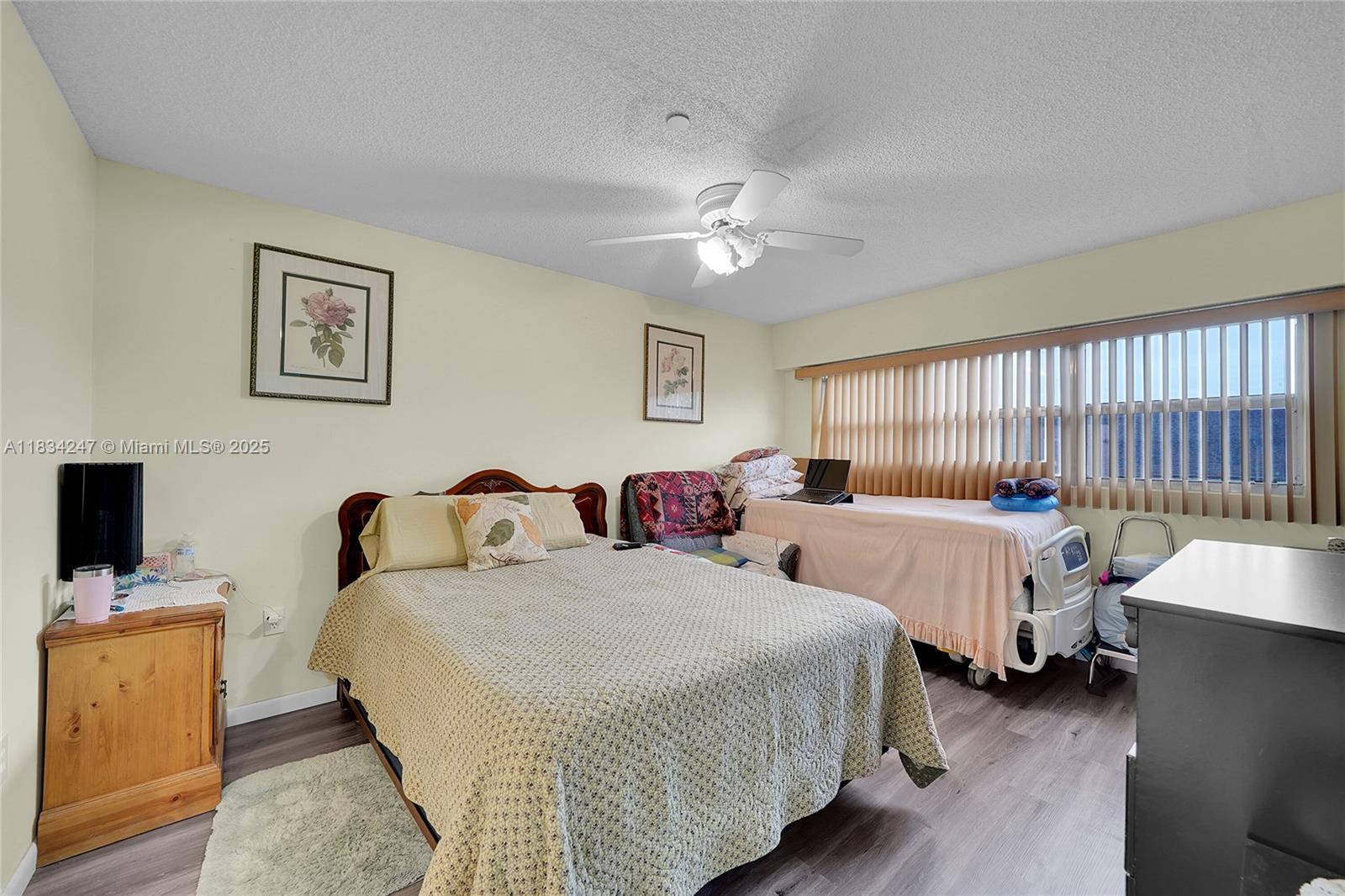 571 SW 142nd Ave #410O, Pembroke Pines, Florida image 22
