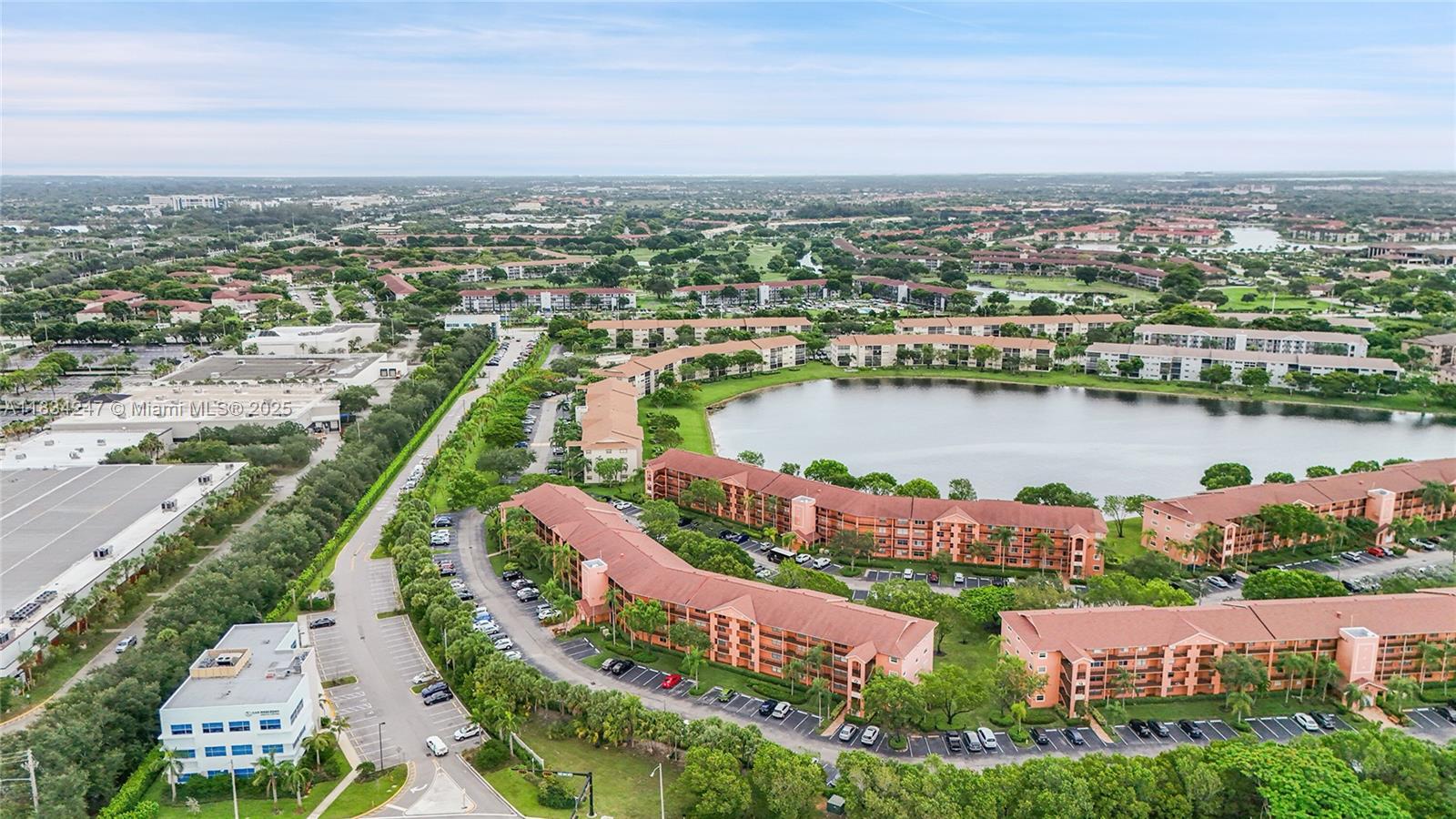 571 SW 142nd Ave #410O, Pembroke Pines, Florida image 34