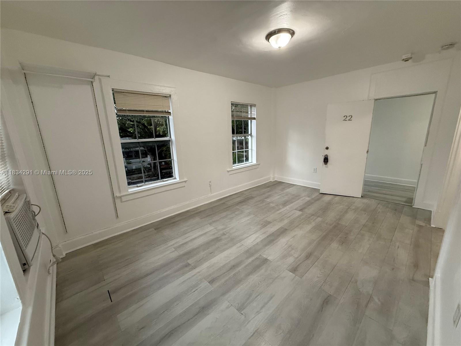 Property photo # 0