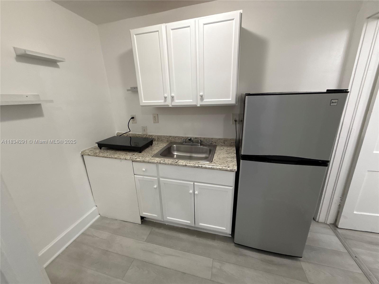 Property photo # 6