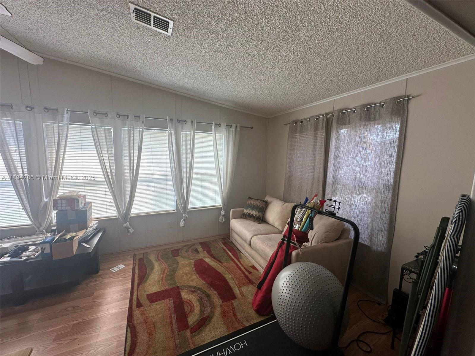 6571 NW 37th Ave, Coconut Creek, Florida image 17