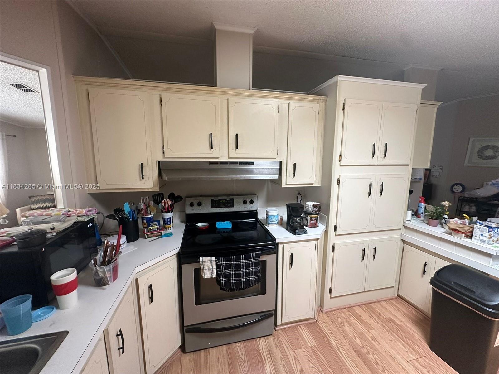 6571 NW 37th Ave, Coconut Creek, Florida image 20