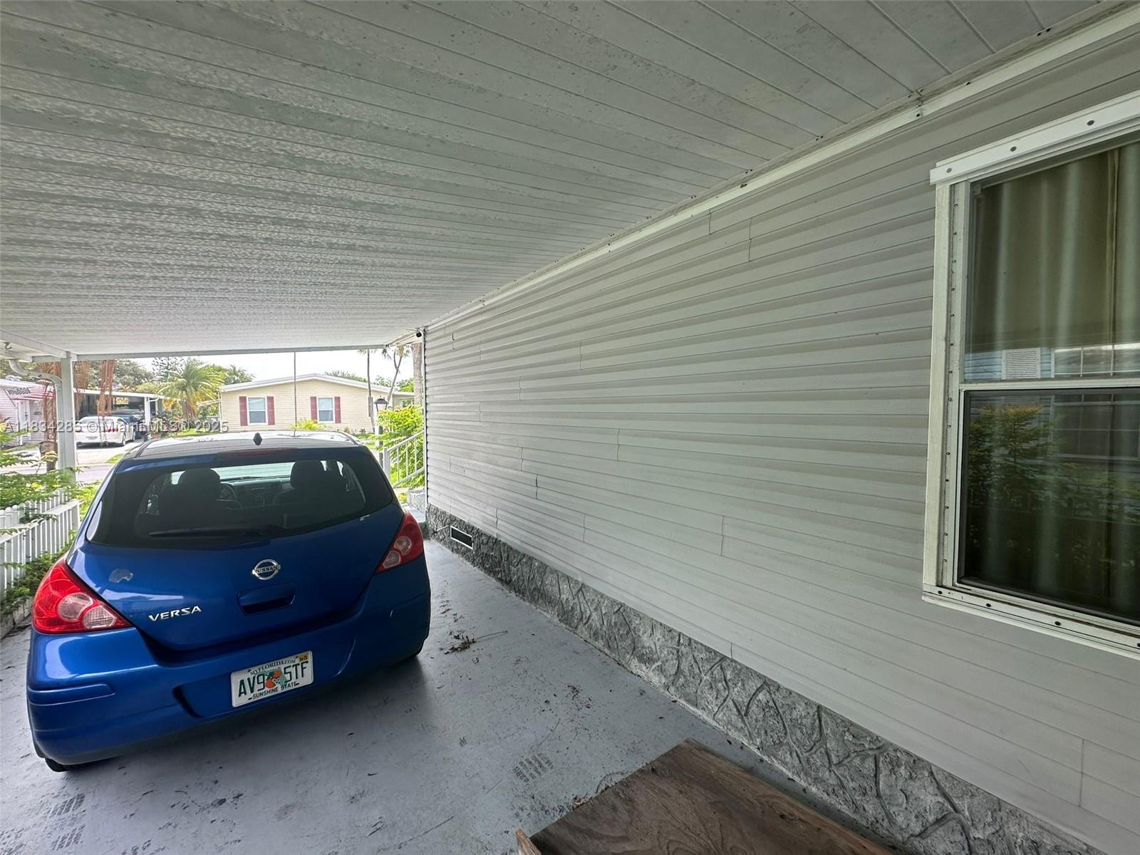 6571 NW 37th Ave, Coconut Creek, Florida image 38