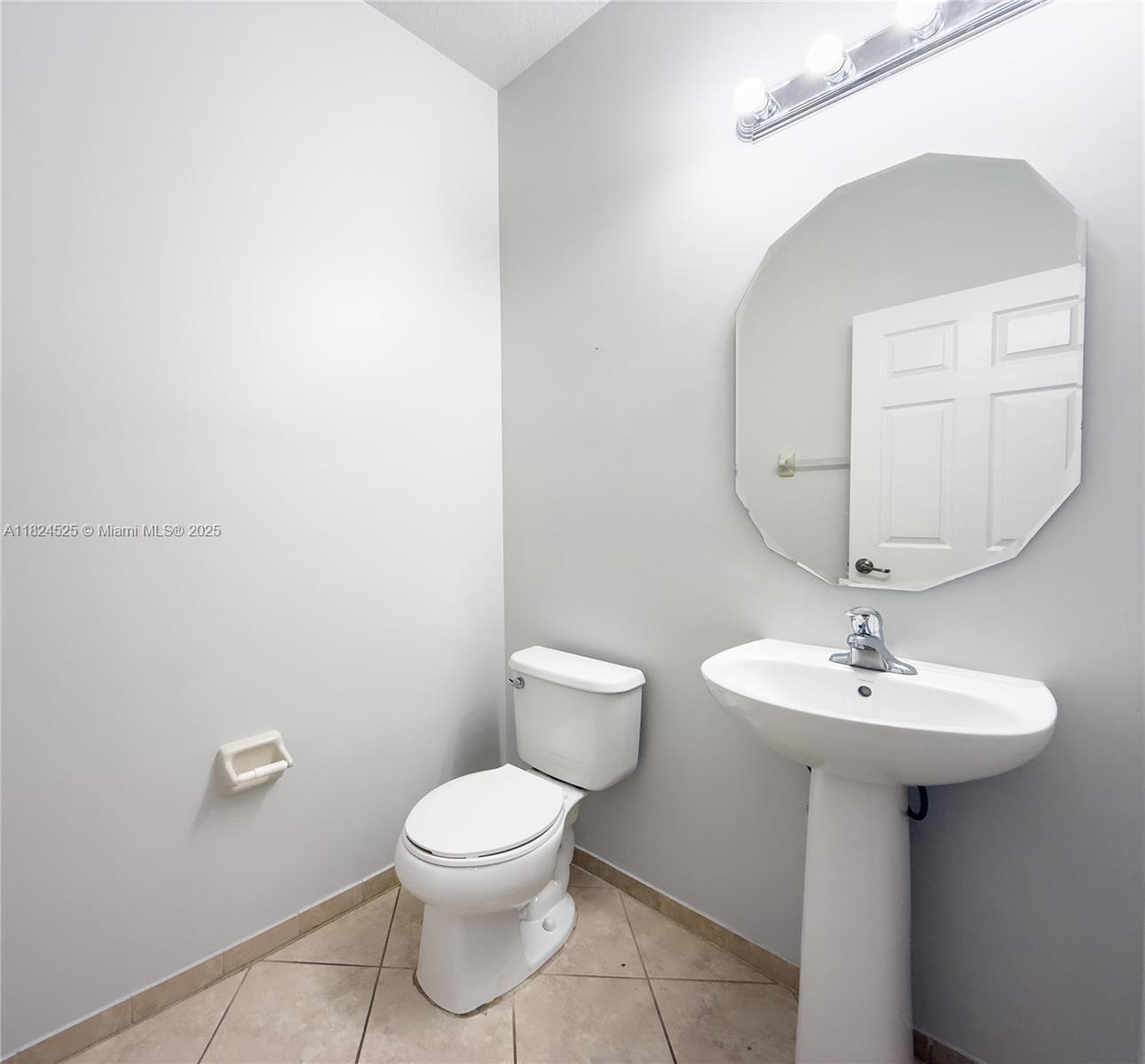 Property photo # 4