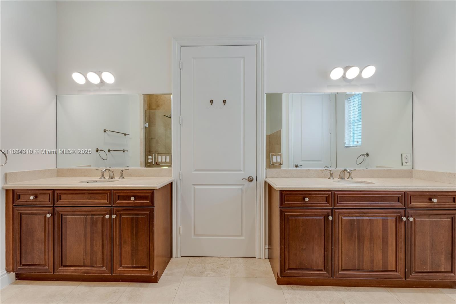 10155 SW 75th Pl, Pinecrest, Florida image 34