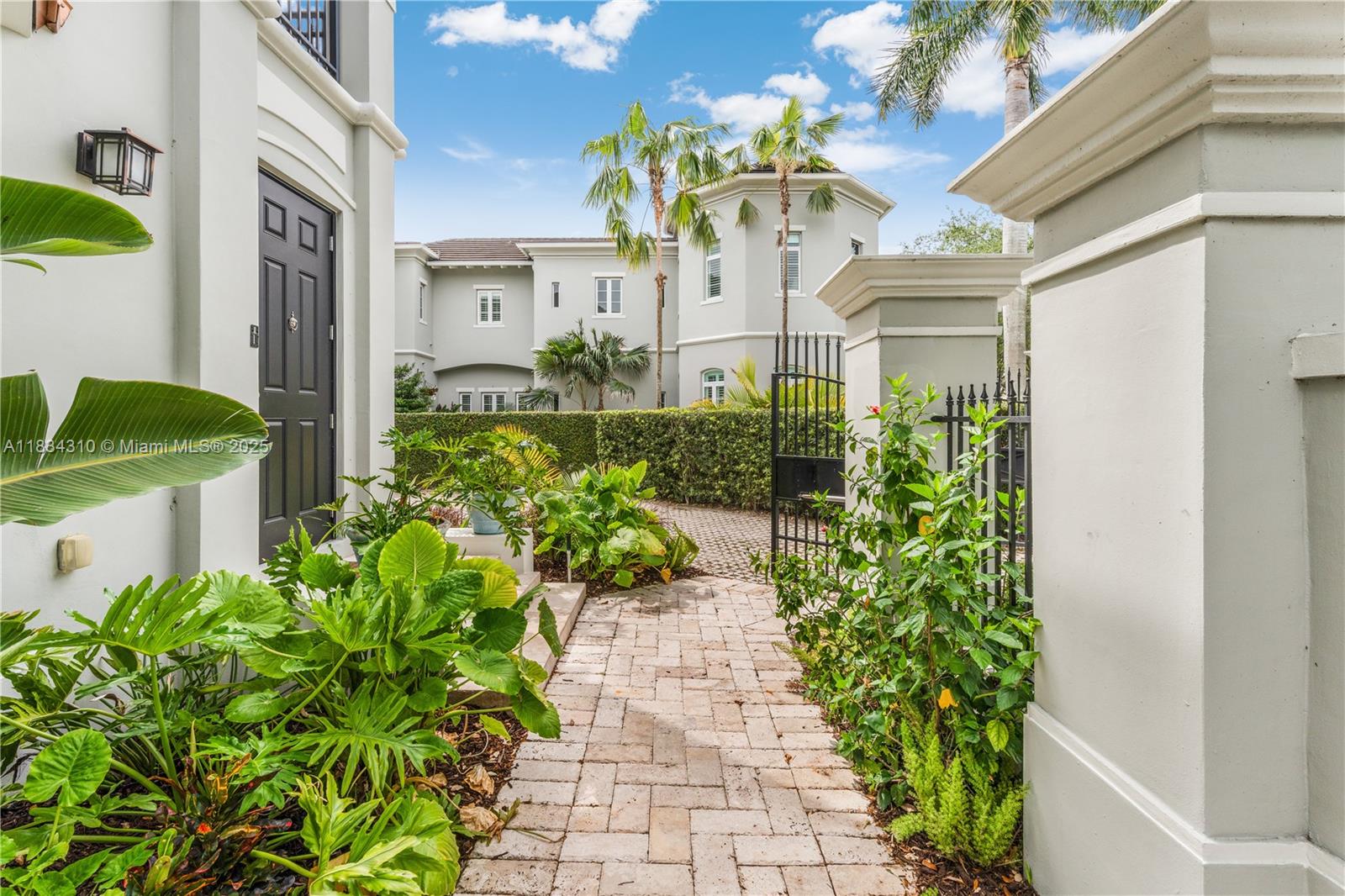 10155 SW 75th Pl, Pinecrest, Florida image 7