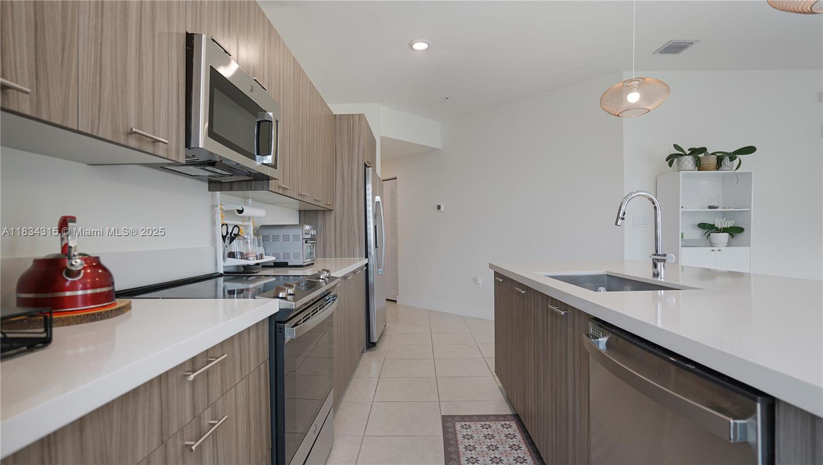 Property photo # 9