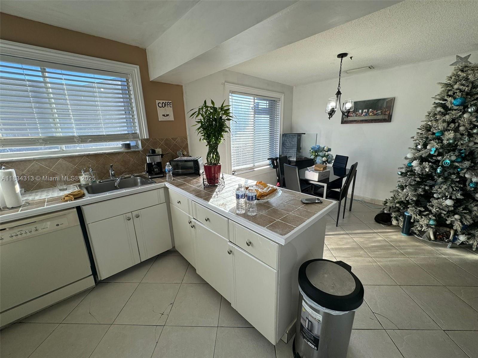 5344 Bosque Ln #104, West Palm Beach, Florida image 3