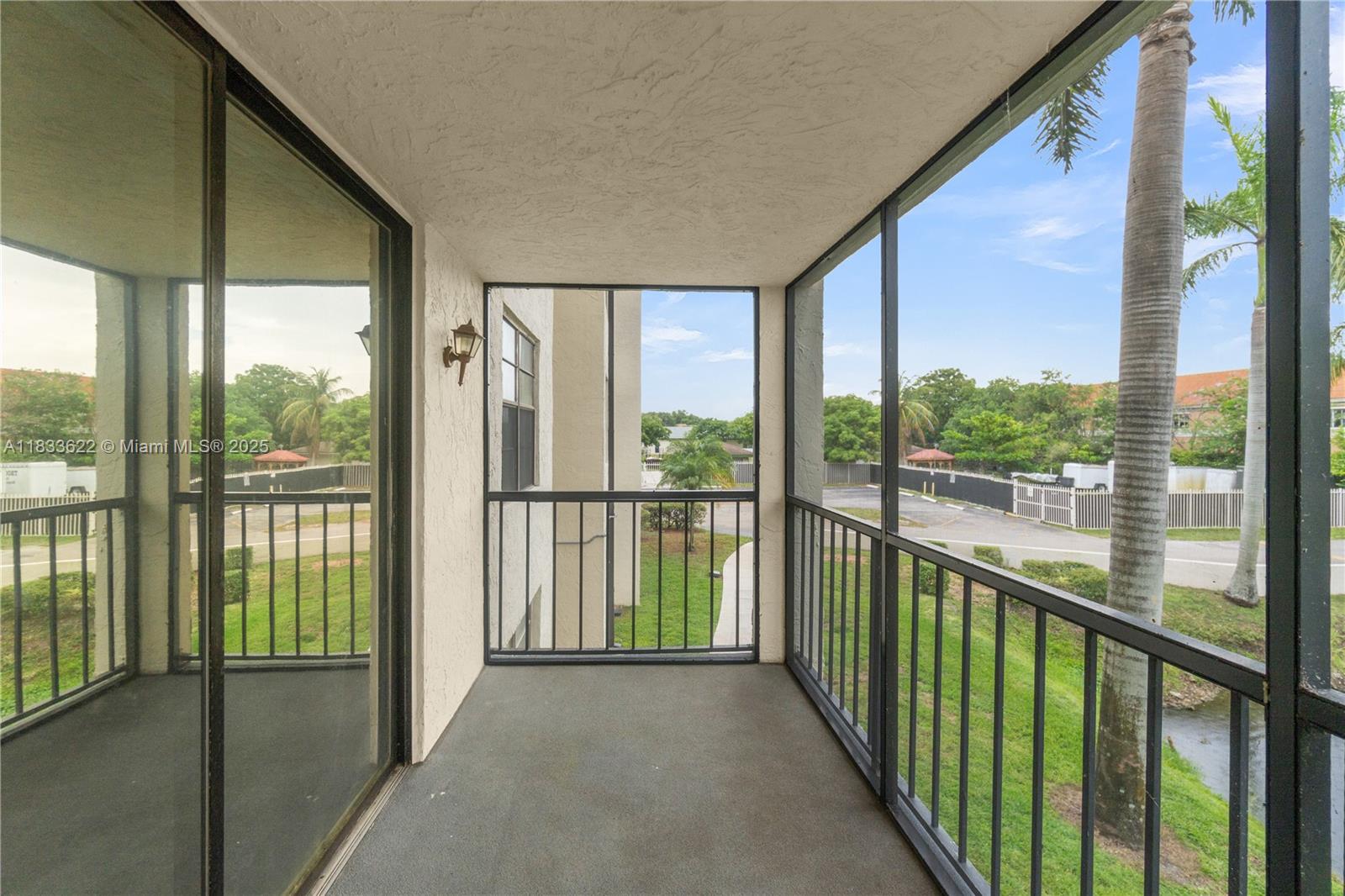 6193 Rock Island Rd #216, Tamarac, Florida image 27