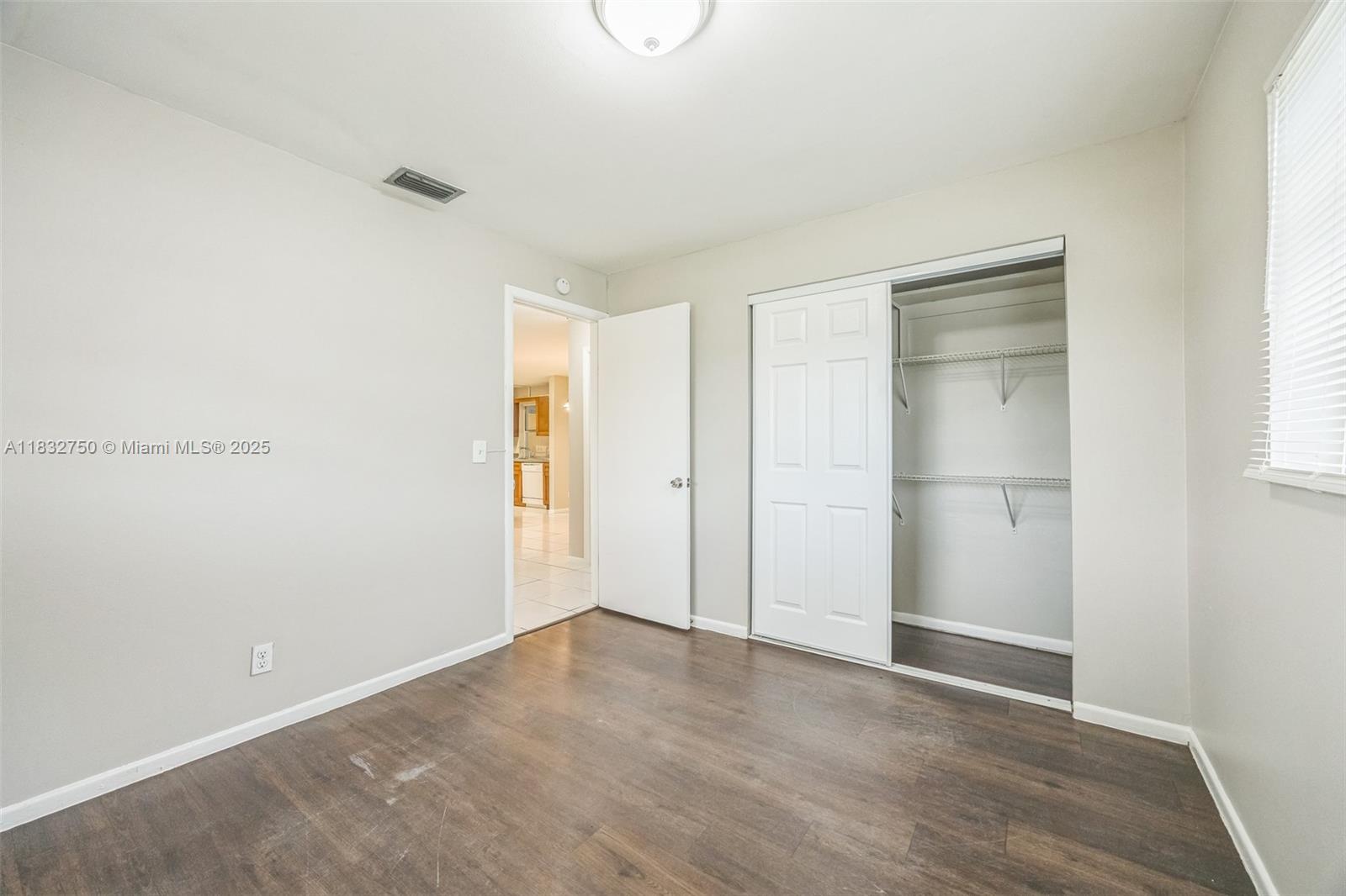 4931 NW 13th St, Lauderhill, Florida image 11