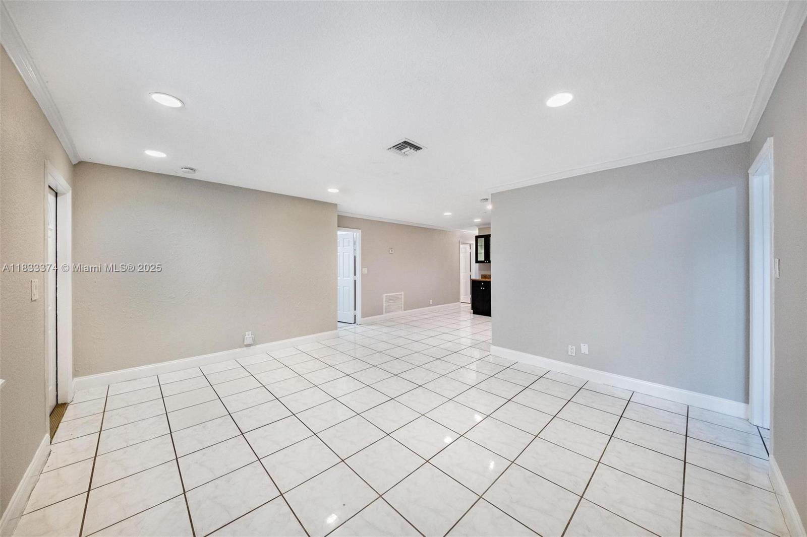 7209 SW 3rd Ct, North Lauderdale, Florida image 5