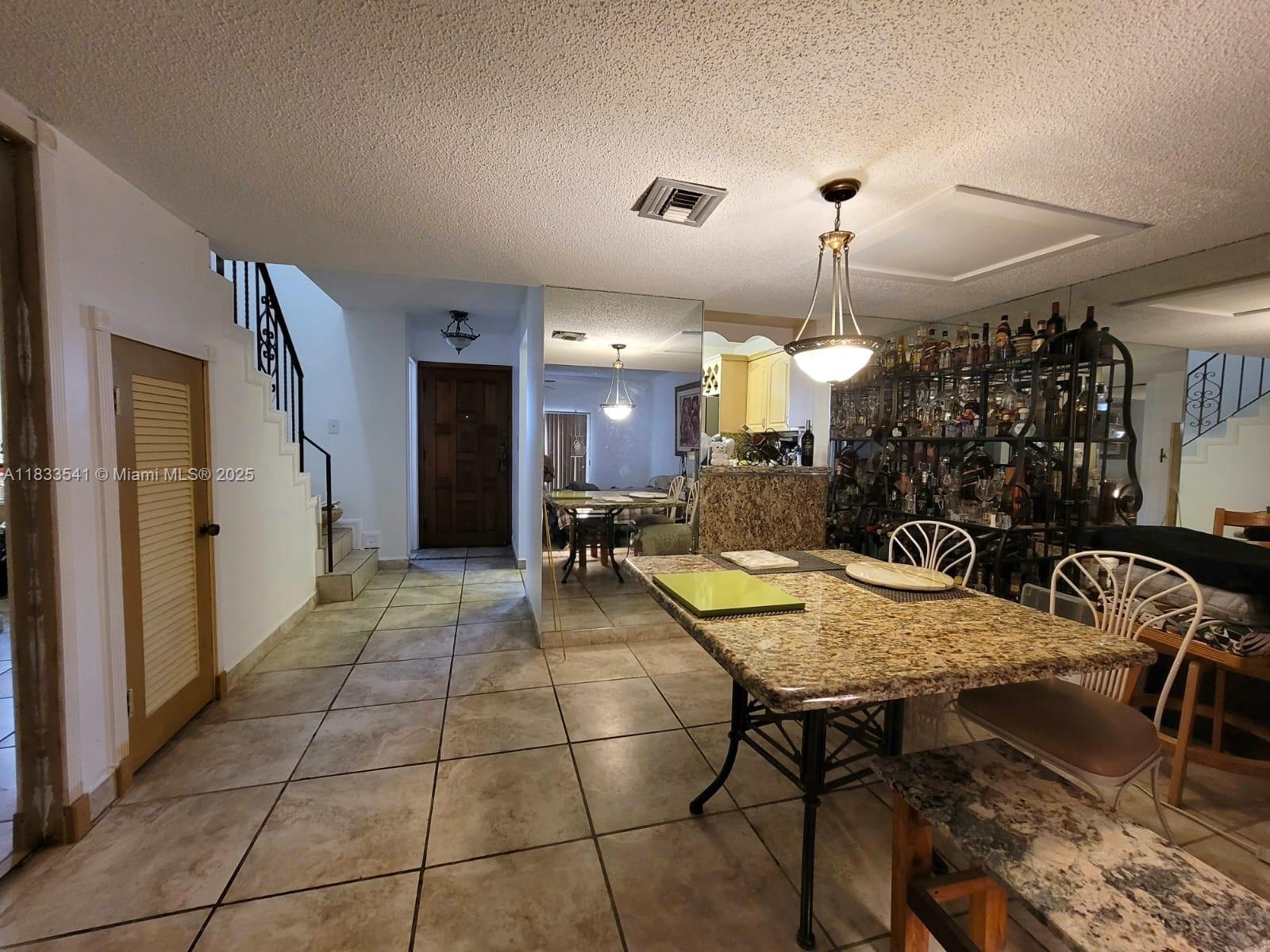 11 Olive Dr #J, Hialeah, Florida image 19