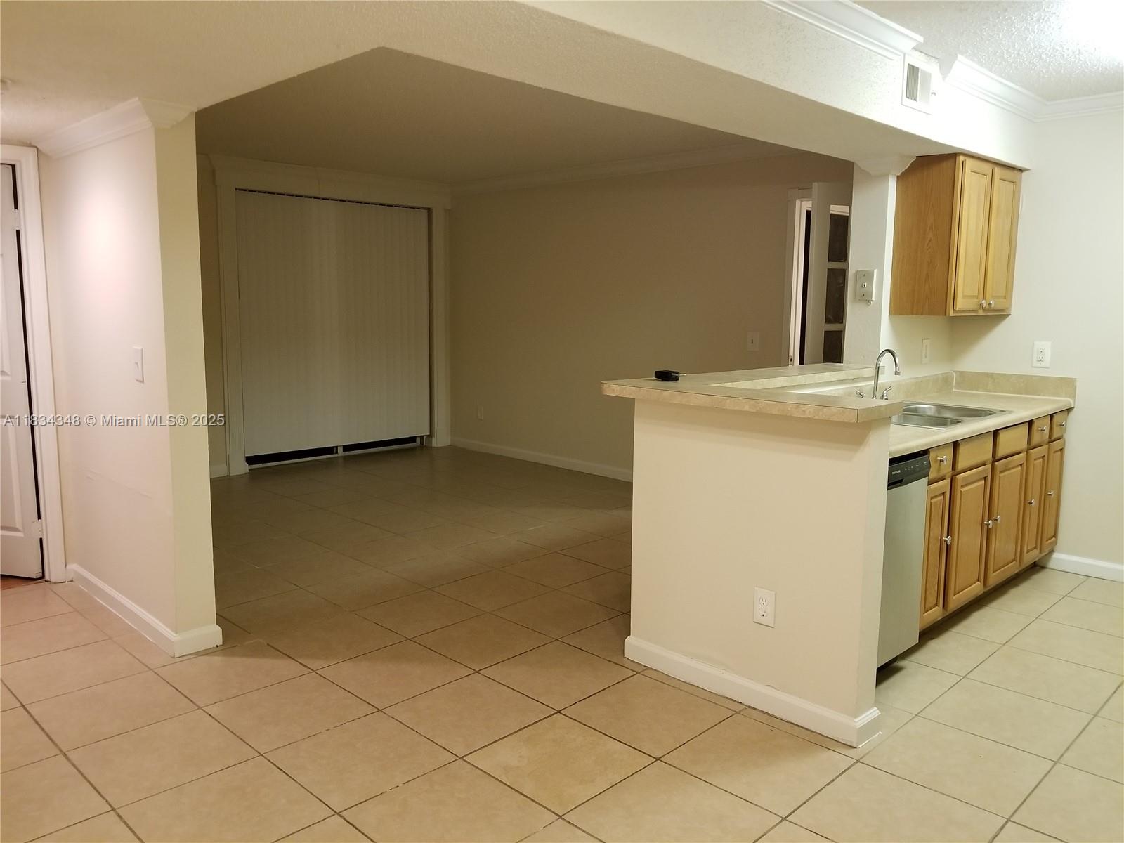 3995 W Mcnab Rd #B105, Pompano Beach, Florida image 1