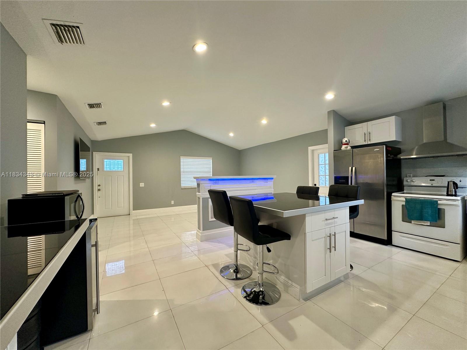 3521 NW 193rd St, Miami Gardens, Florida image 11