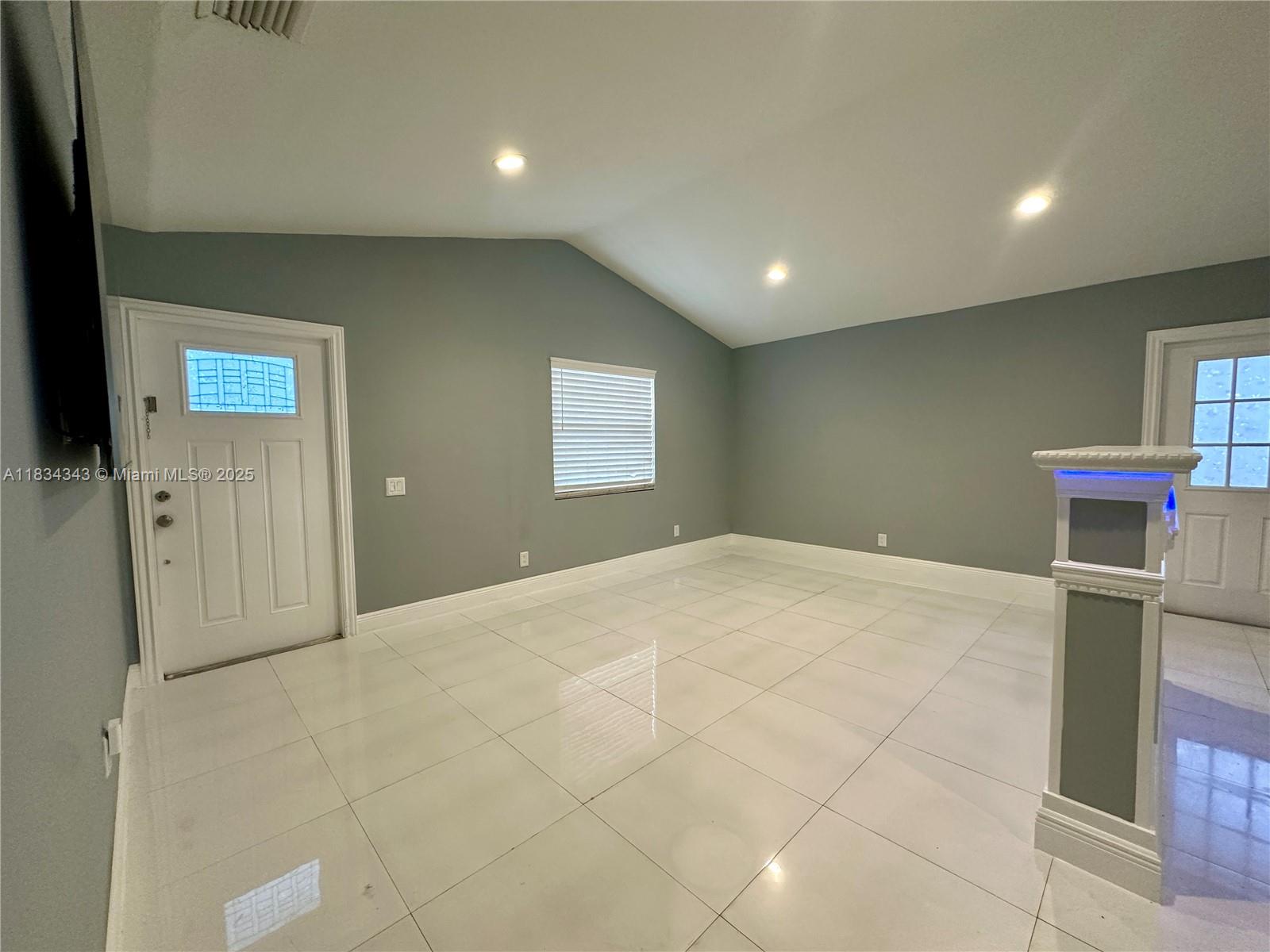 3521 NW 193rd St, Miami Gardens, Florida image 27