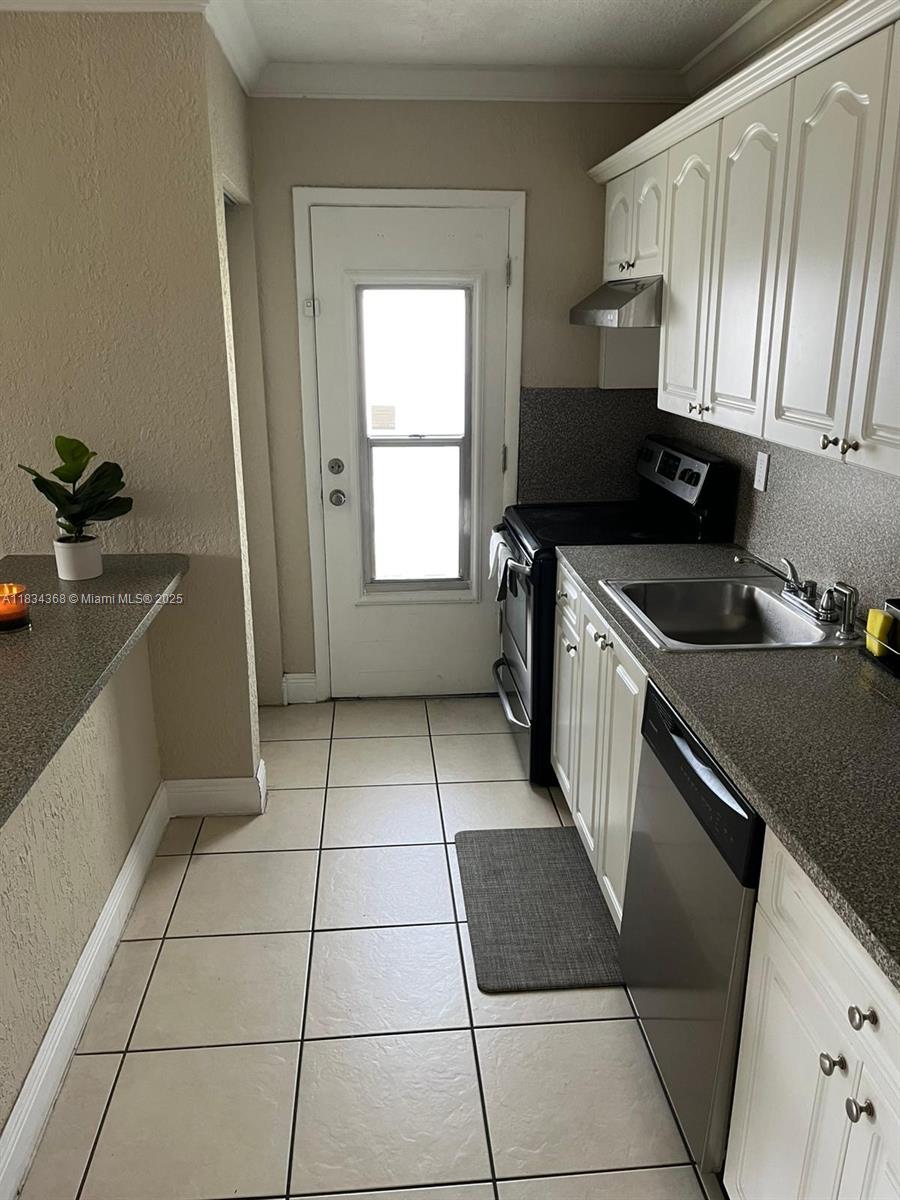 Property photo # 2