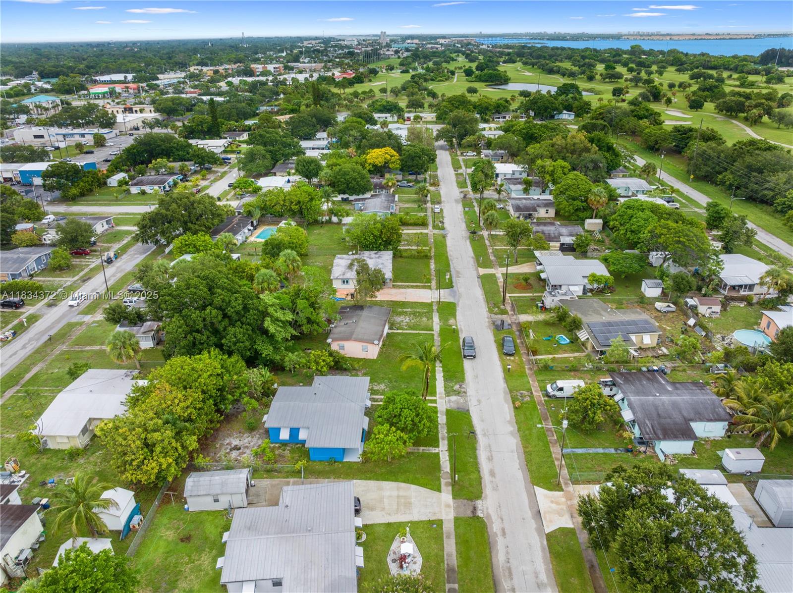 2107 Golfview Ct, Fort Pierce, Florida image 2