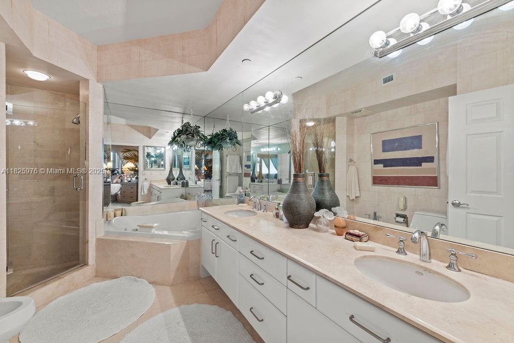 3200 N Ocean Blvd #405, Fort Lauderdale, Florida image 13
