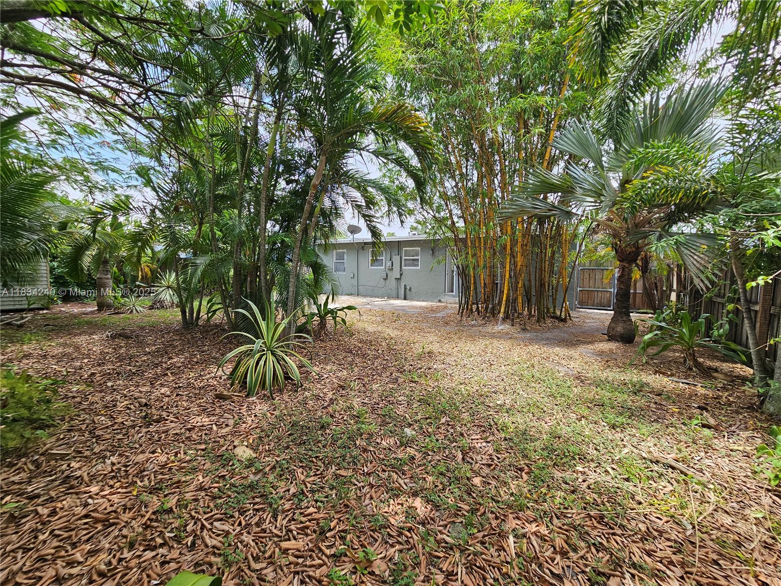 1112 NW 15th Ave, Fort Lauderdale, Florida image 17