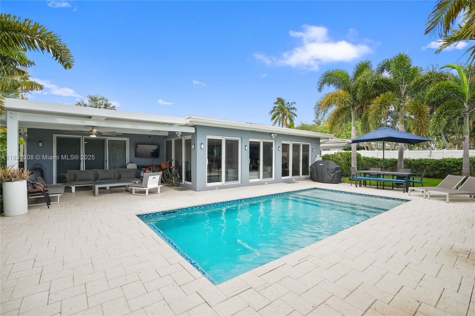 Property photo # 0
