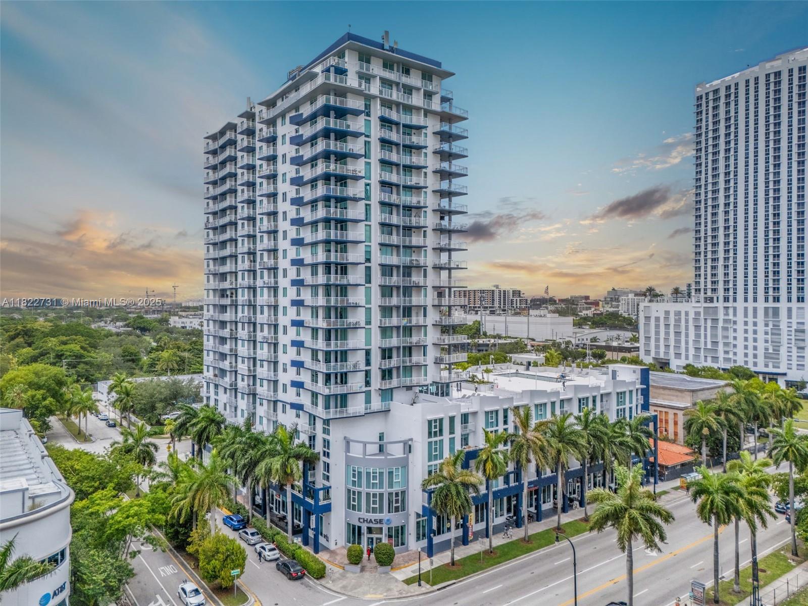 275 NE 18th St #706, Miami, Florida image 1