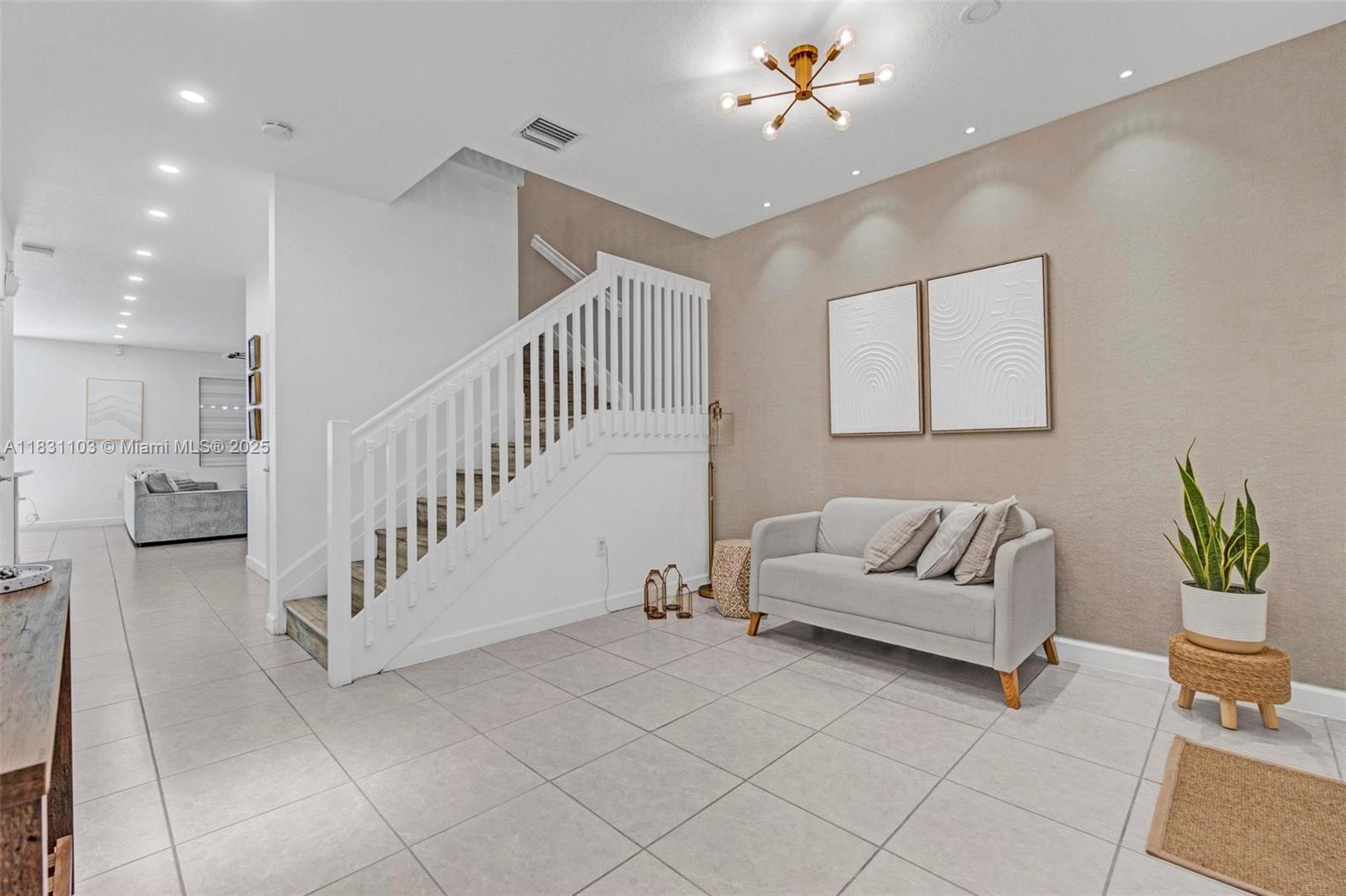 10021 W 32nd Ln, Hialeah, Florida image 24
