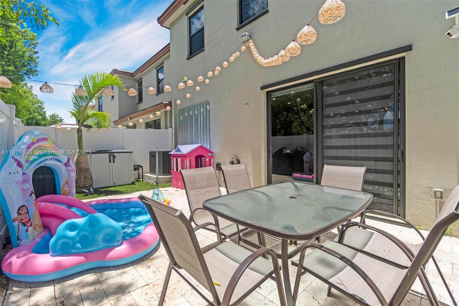 10021 W 32nd Ln, Hialeah, Florida image 33