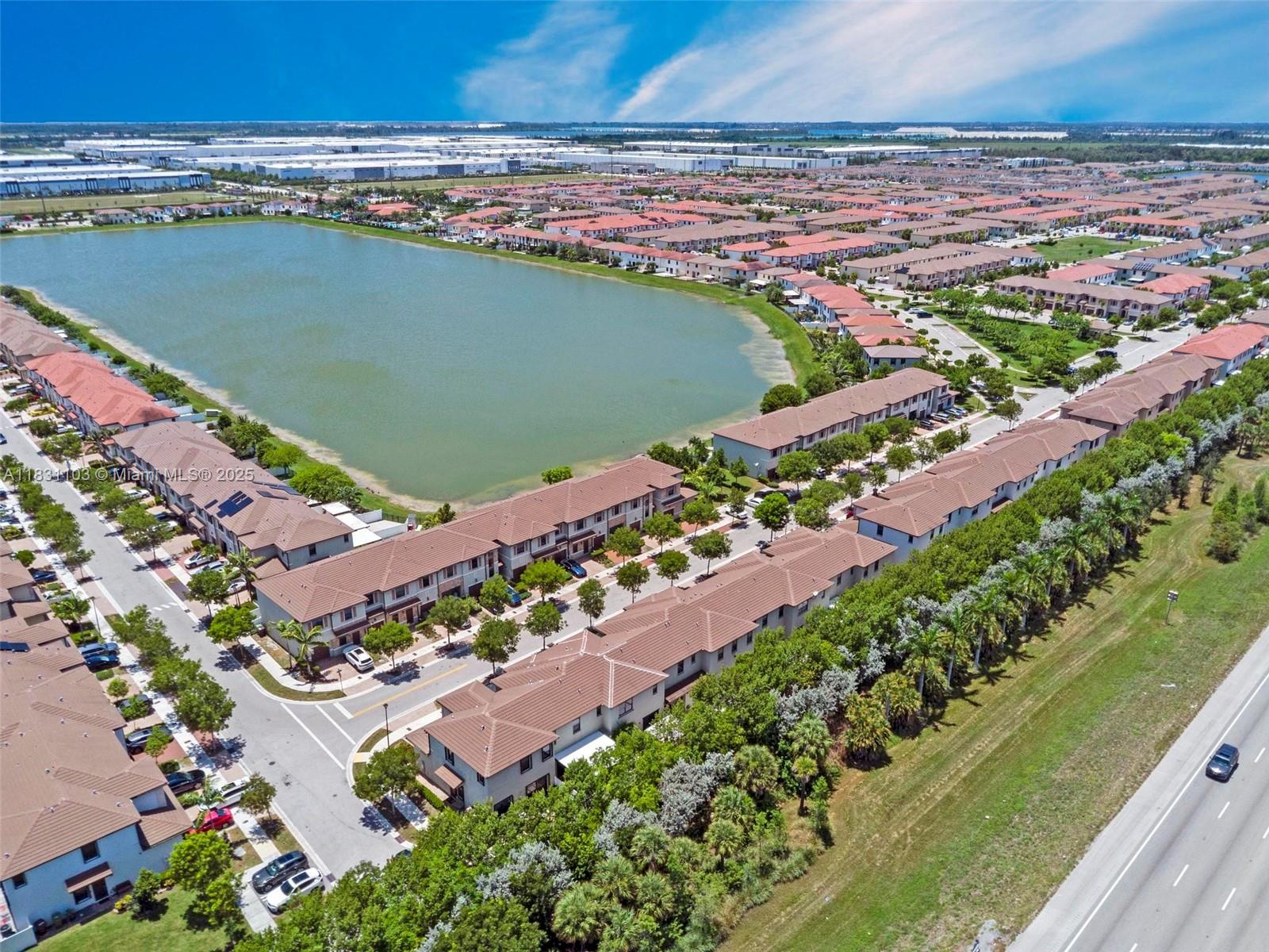 10021 W 32nd Ln, Hialeah, Florida image 46