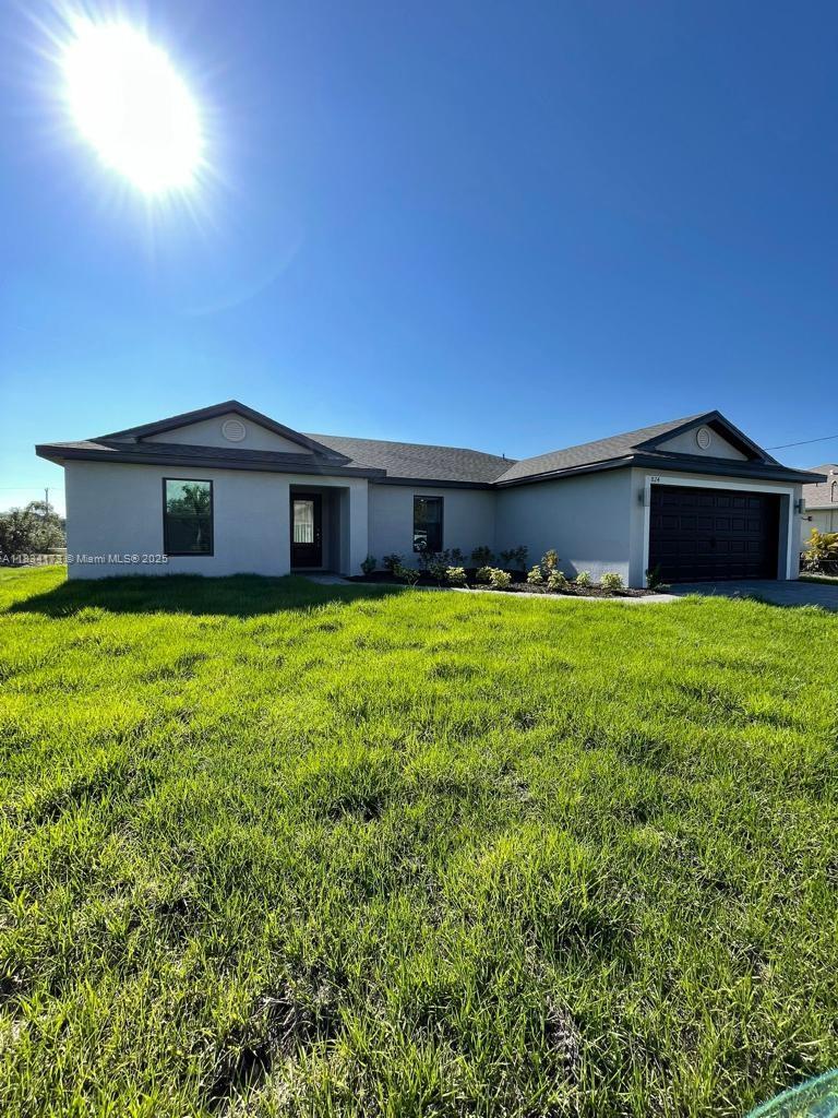 861 Winwood Cir, Fort Myers, Florida image 1