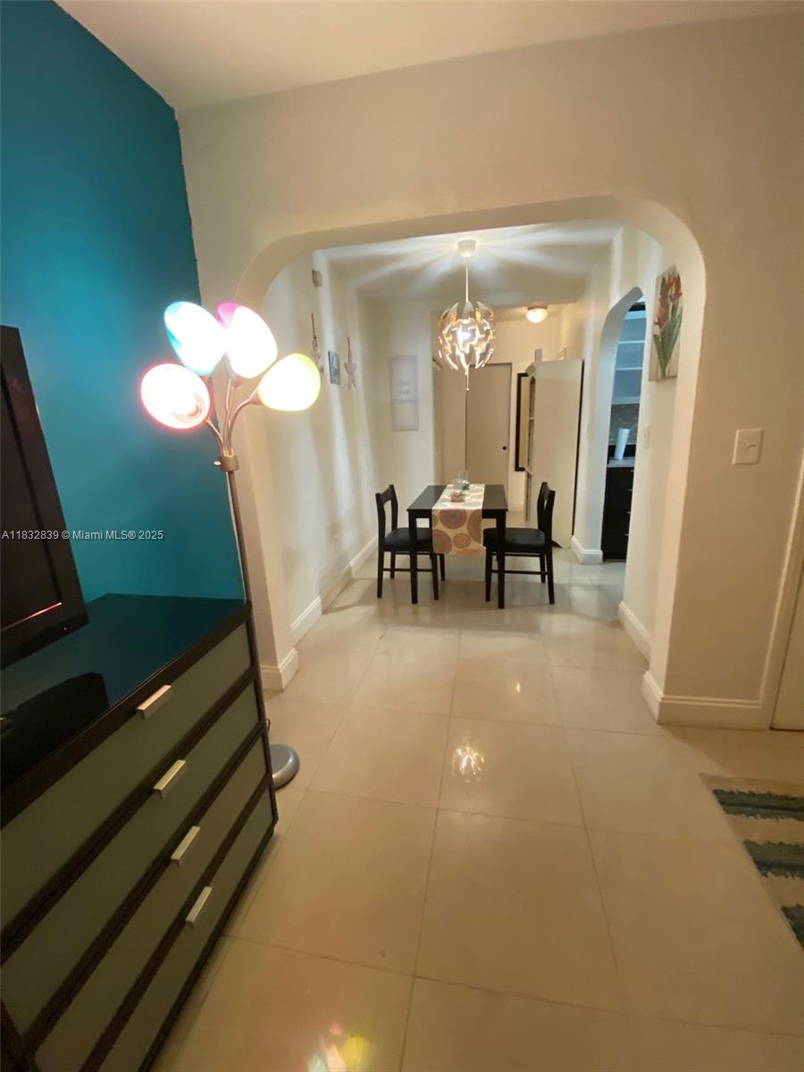 503 75th St #7504, Miami Beach, Florida image 7