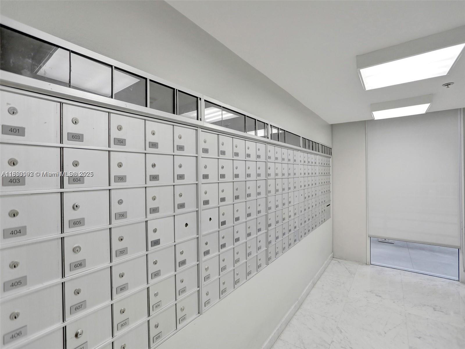 1627 Brickell Ave #605, Miami, Florida image 44