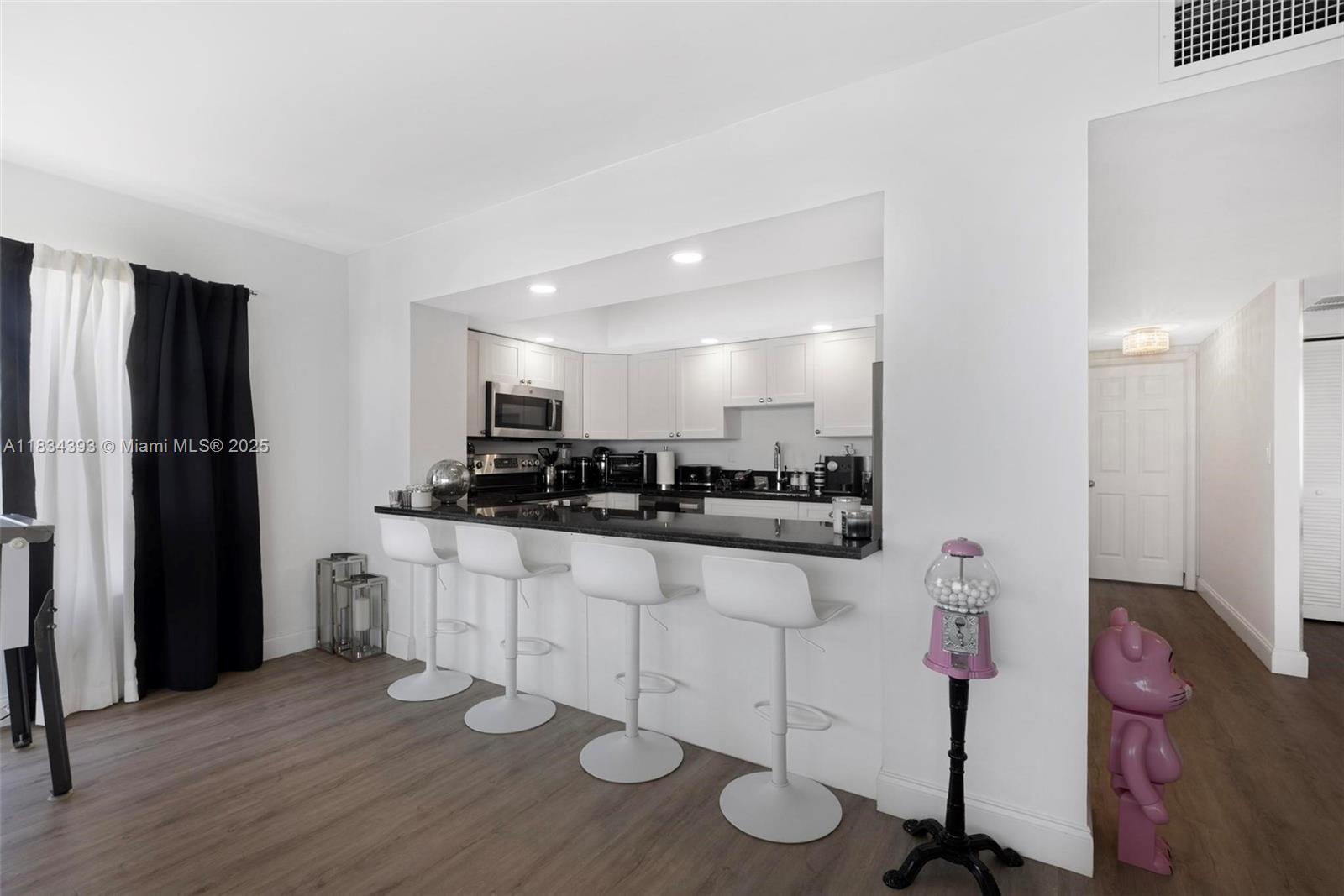 Property photo # 7