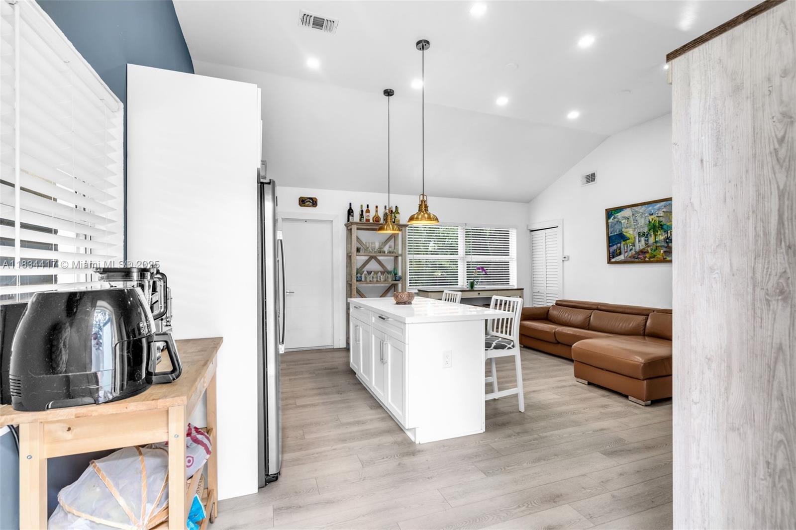 1341 NE 151ST ST, NORTH MIAMI BEACH, FL 33162  Photo 5