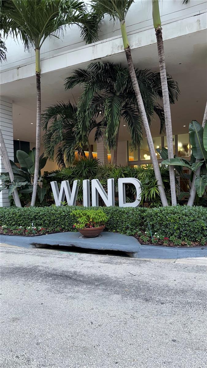 350 S Miami Ave #303, Miami, Florida image 2