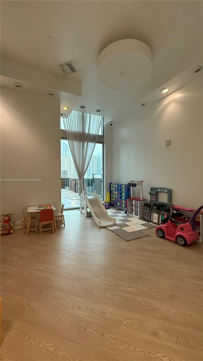 Property photo # 2