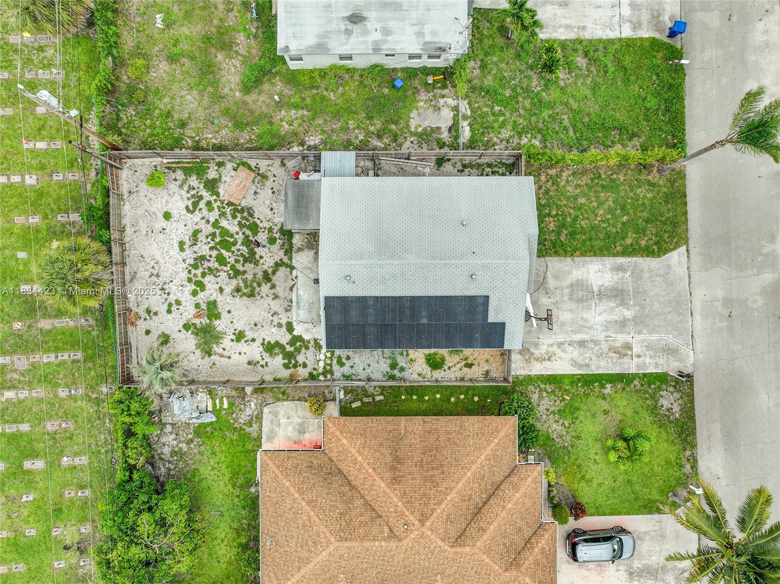 1303 W 6th St, Riviera Beach, Florida image 31